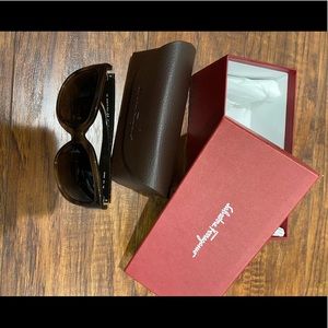 **black Friday special**Brand new Ferragamo sunglasses
